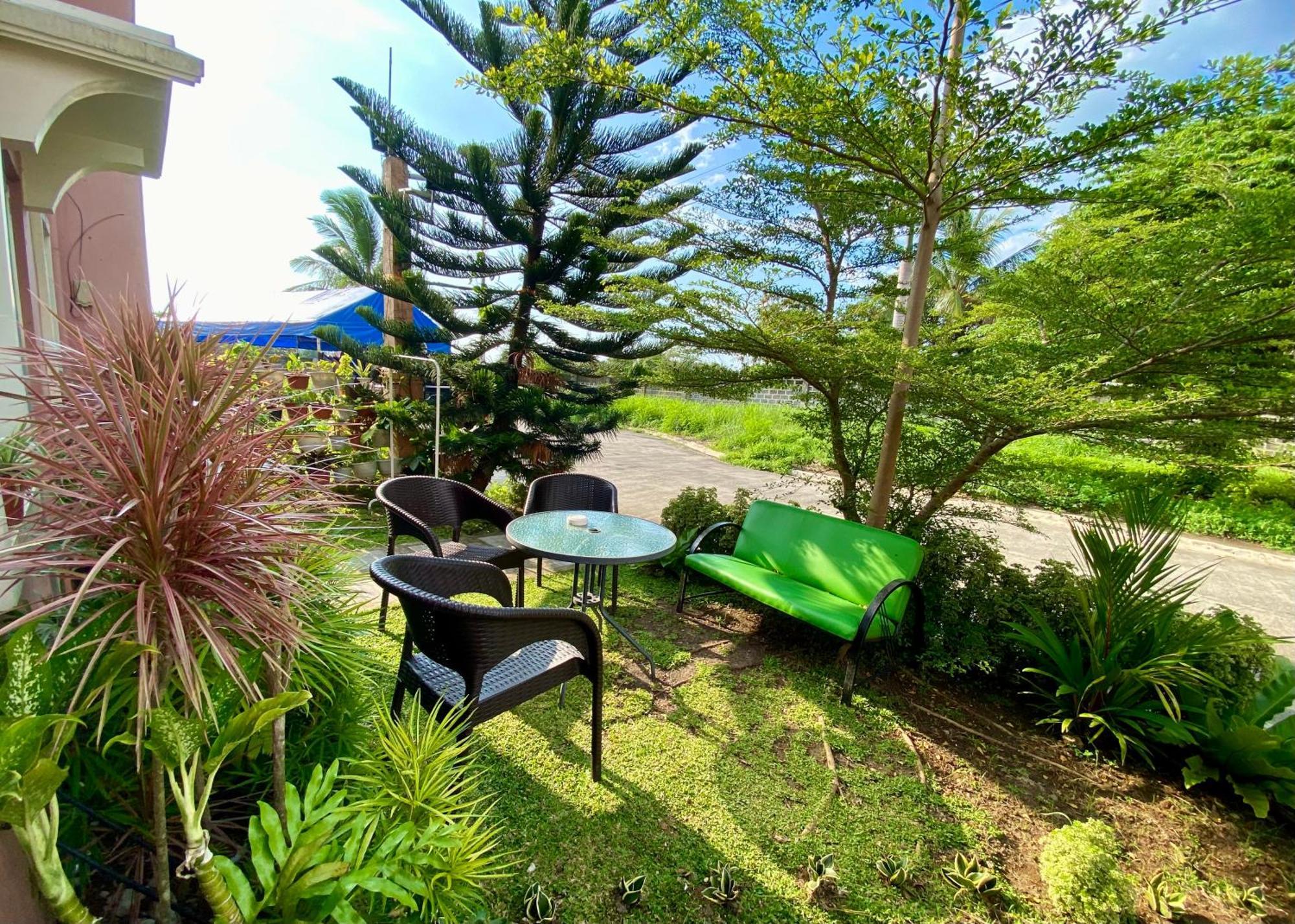 Relaxing Home At Camella Bacolod, Near Airport, Rockwell, Terminals, Famous Resto ภายนอก รูปภาพ
