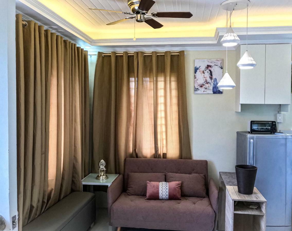 Relaxing Home At Camella Bacolod, Near Airport, Rockwell, Terminals, Famous Resto ภายนอก รูปภาพ